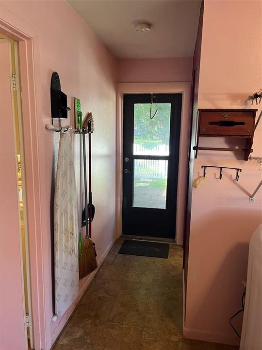 For Sale: $244,000 (2 beds, 2 baths, 1188 Square Feet)