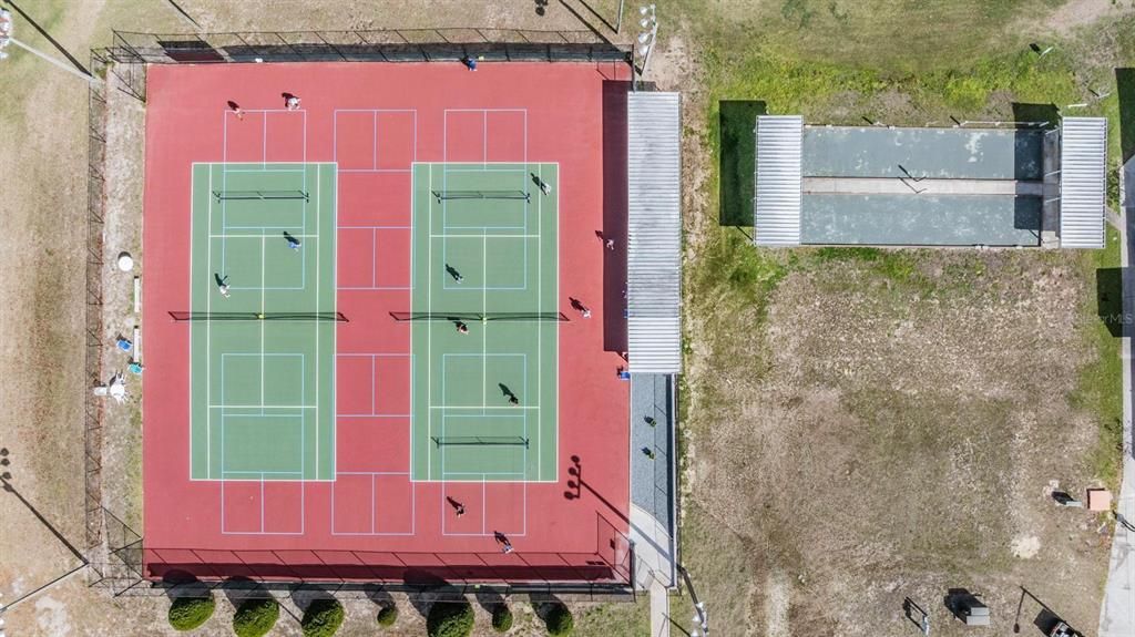 For Sale: $145,000 (2 beds, 2 baths, 1056 Square Feet)