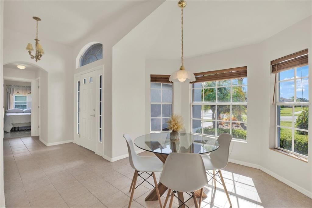 Activo con contrato: $324,900 (2 camas, 2 baños, 1813 Pies cuadrados)