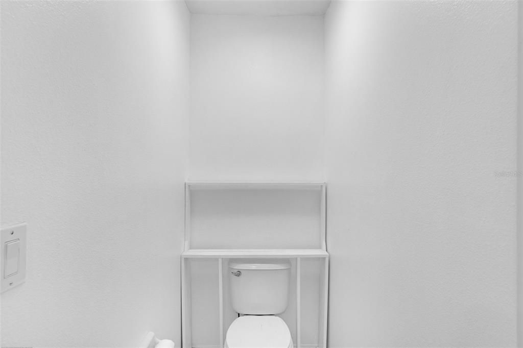 待售: $324,900 (4 贝兹, 2 浴室, 1584 平方英尺)