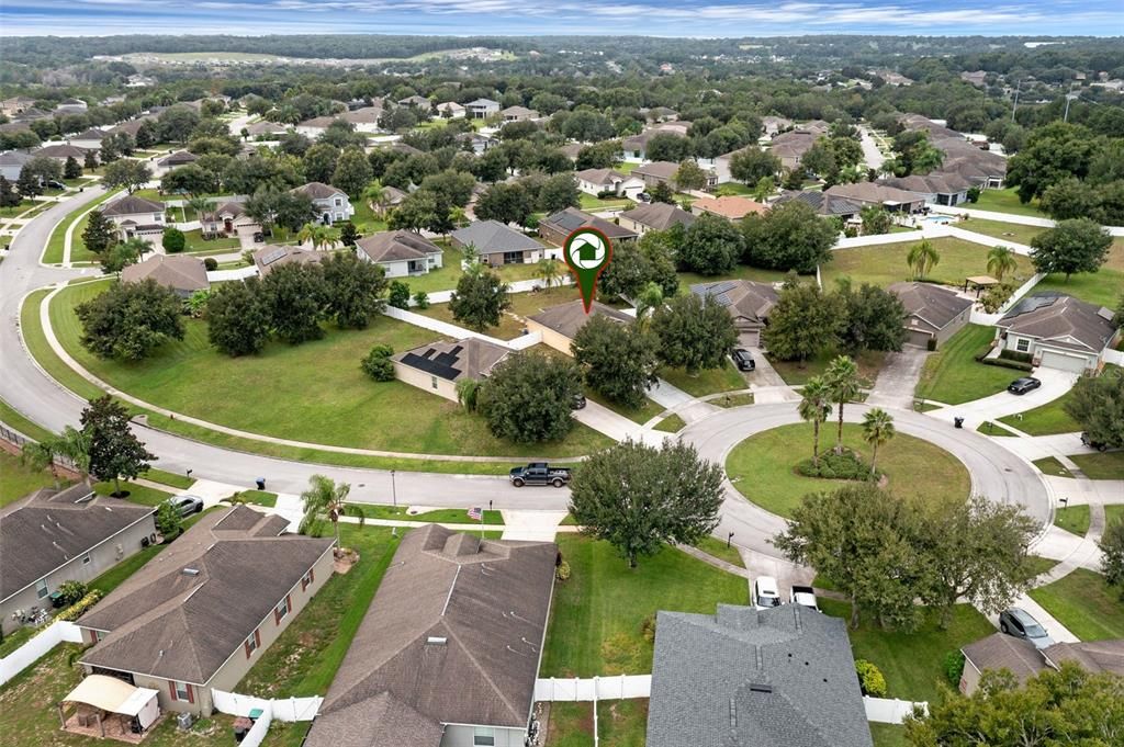 待售: $324,900 (4 贝兹, 2 浴室, 1584 平方英尺)