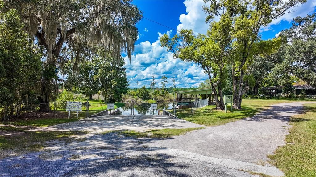 For Sale: $175,000 (2 beds, 1 baths, 1040 Square Feet)