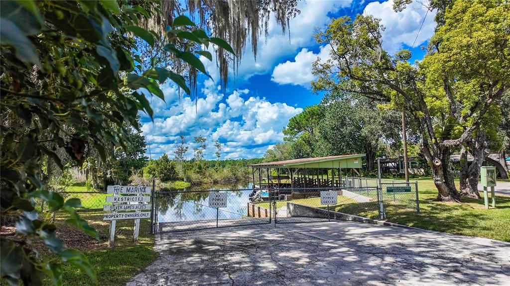 For Sale: $175,000 (2 beds, 1 baths, 1040 Square Feet)