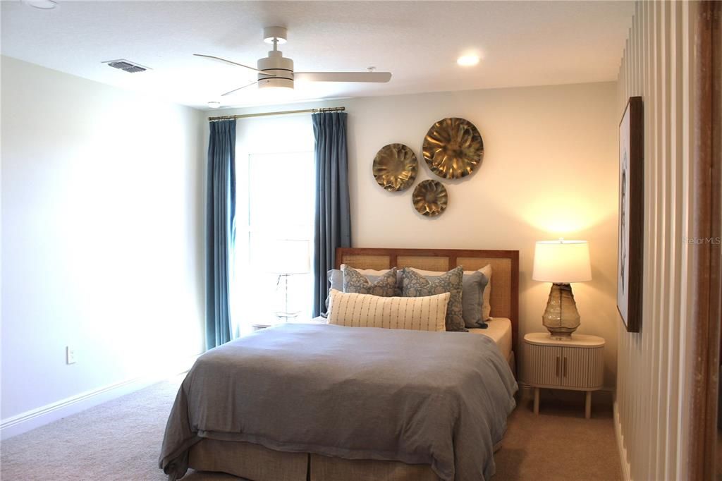 For Sale: $501,784 (3 beds, 2 baths, 2425 Square Feet)