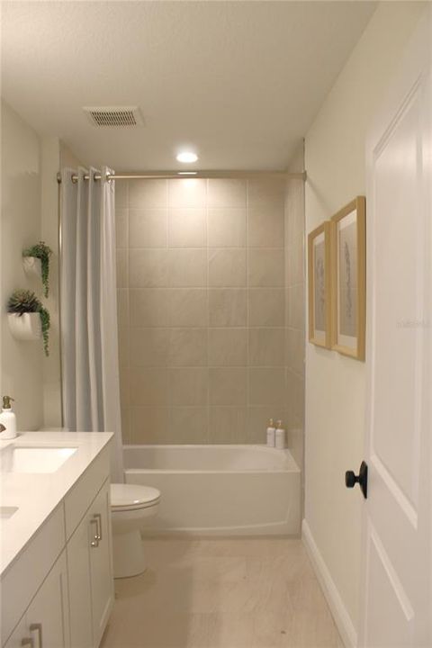 For Sale: $501,784 (3 beds, 2 baths, 2425 Square Feet)