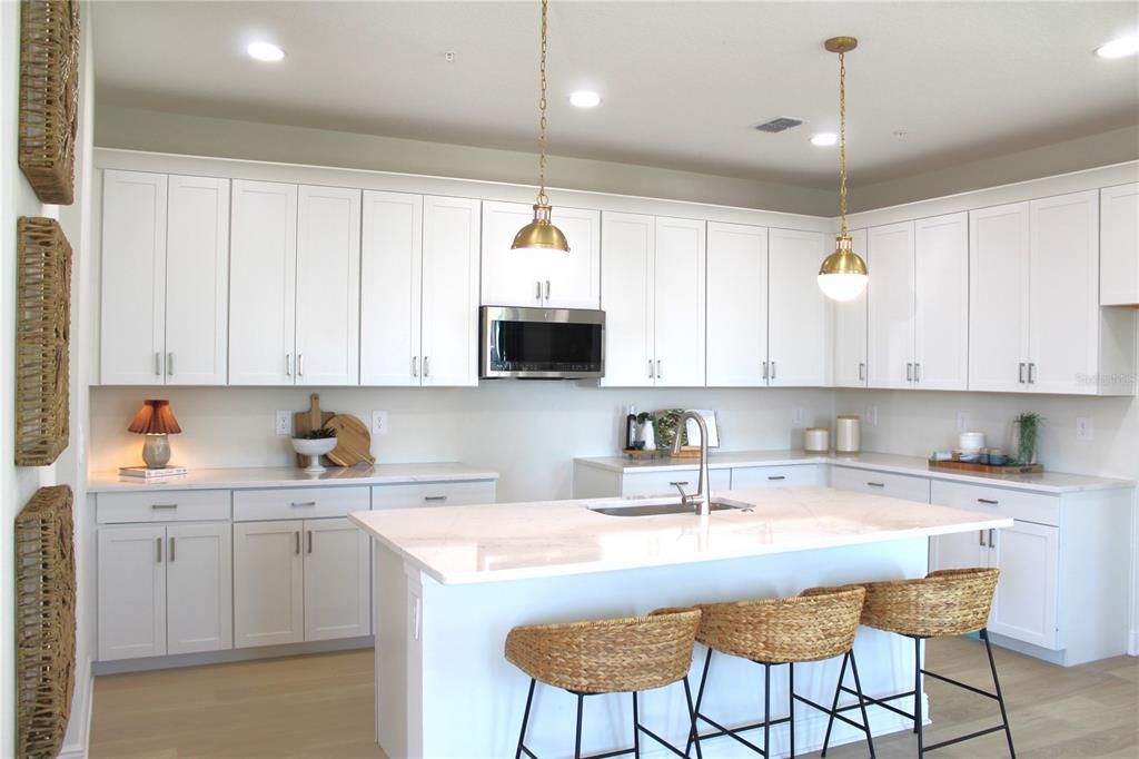 For Sale: $501,784 (3 beds, 2 baths, 2425 Square Feet)