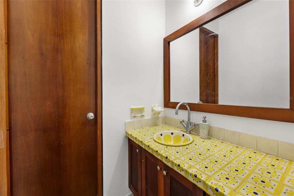 出租: $3,500 (3 贝兹, 2 浴室, 1881.3 平方英尺)