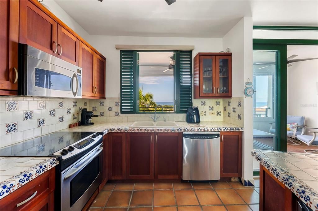 出租: $3,500 (3 贝兹, 2 浴室, 1881.3 平方英尺)