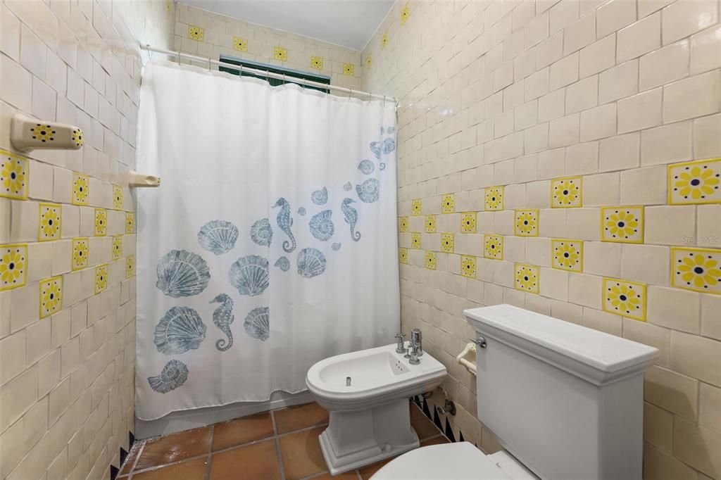 出租: $3,500 (3 贝兹, 2 浴室, 1881.3 平方英尺)