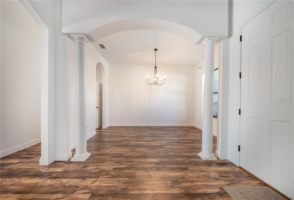 For Sale: $495,000 (4 beds, 2 baths, 2756 Square Feet)