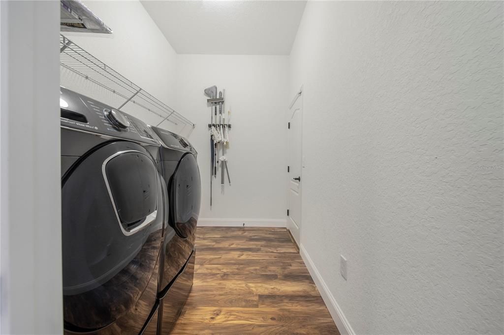 For Sale: $495,000 (4 beds, 2 baths, 2756 Square Feet)