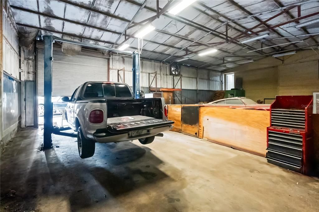 На продажу: $800,000 (0 спален, 0 ванн, 2800 Квадратных фут)