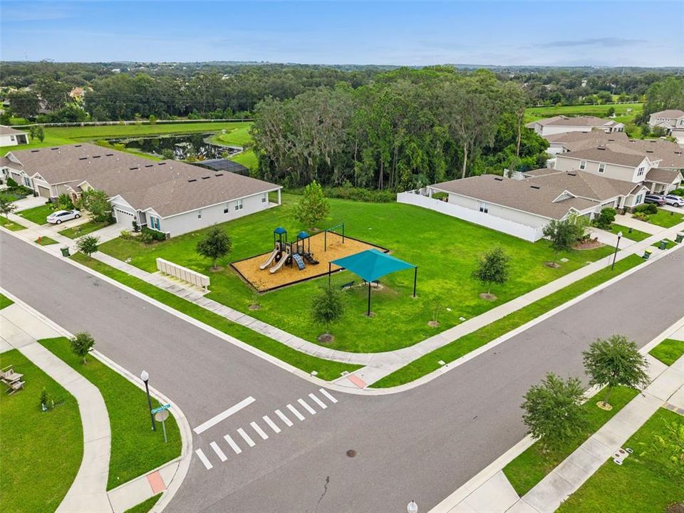 待售: $375,000 (4 贝兹, 3 浴室, 2291 平方英尺)