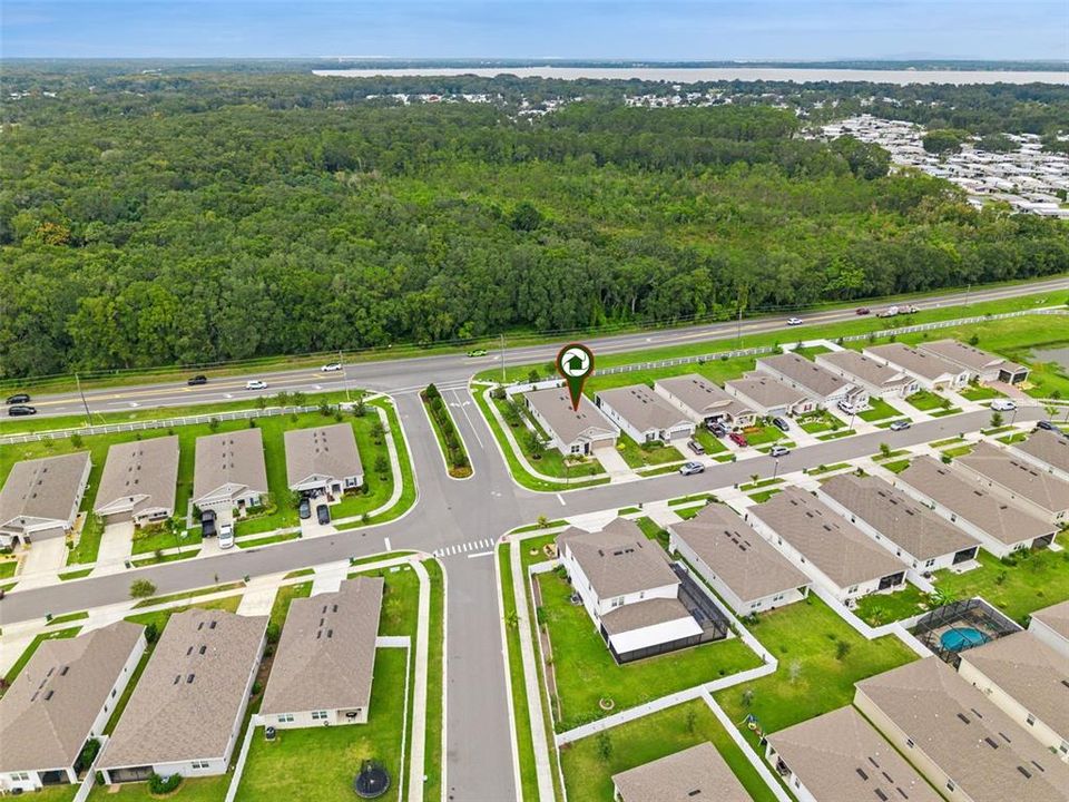 待售: $375,000 (4 贝兹, 3 浴室, 2291 平方英尺)