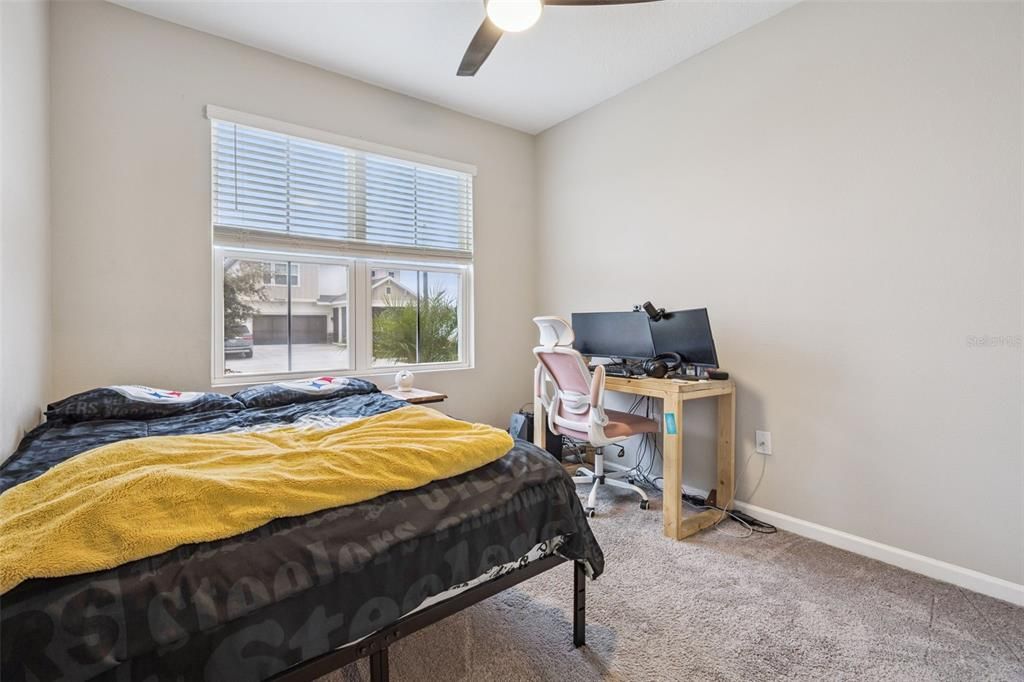 待售: $375,000 (4 贝兹, 3 浴室, 2291 平方英尺)