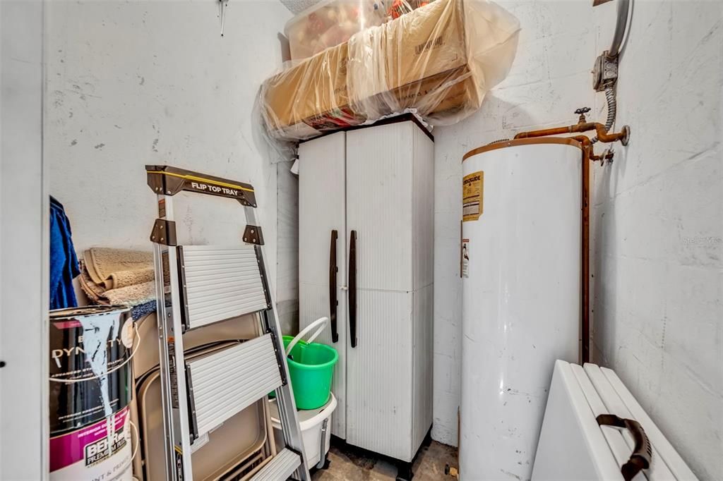 На продажу: $250,000 (2 спален, 2 ванн, 952 Квадратных фут)