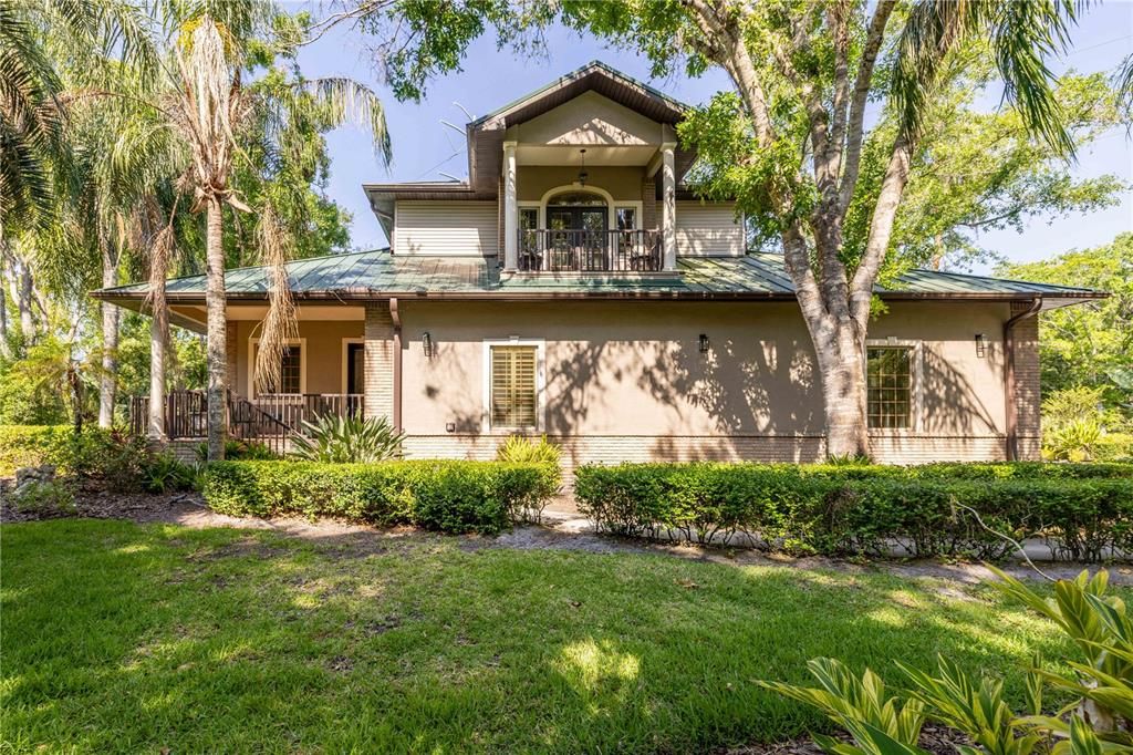 En Venta: $1,175,000 (2 camas, 2 baños, 2225 Pies cuadrados)