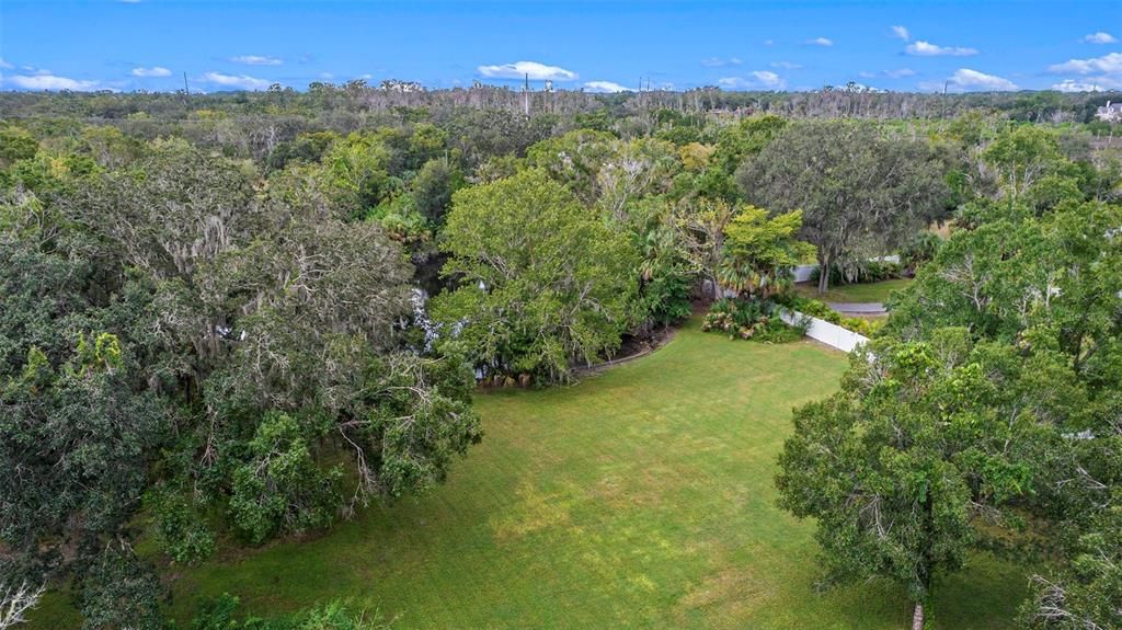 En Venta: $1,175,000 (2 camas, 2 baños, 2225 Pies cuadrados)