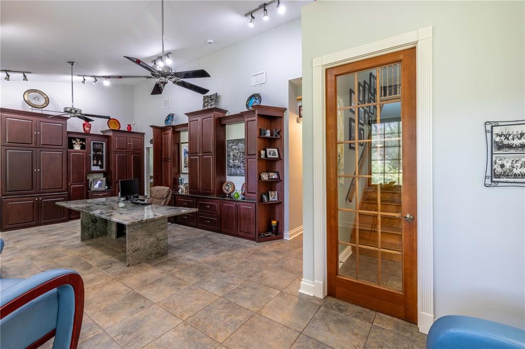 En Venta: $1,175,000 (2 camas, 2 baños, 2225 Pies cuadrados)