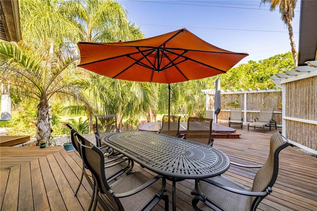 En Venta: $1,175,000 (2 camas, 2 baños, 2225 Pies cuadrados)