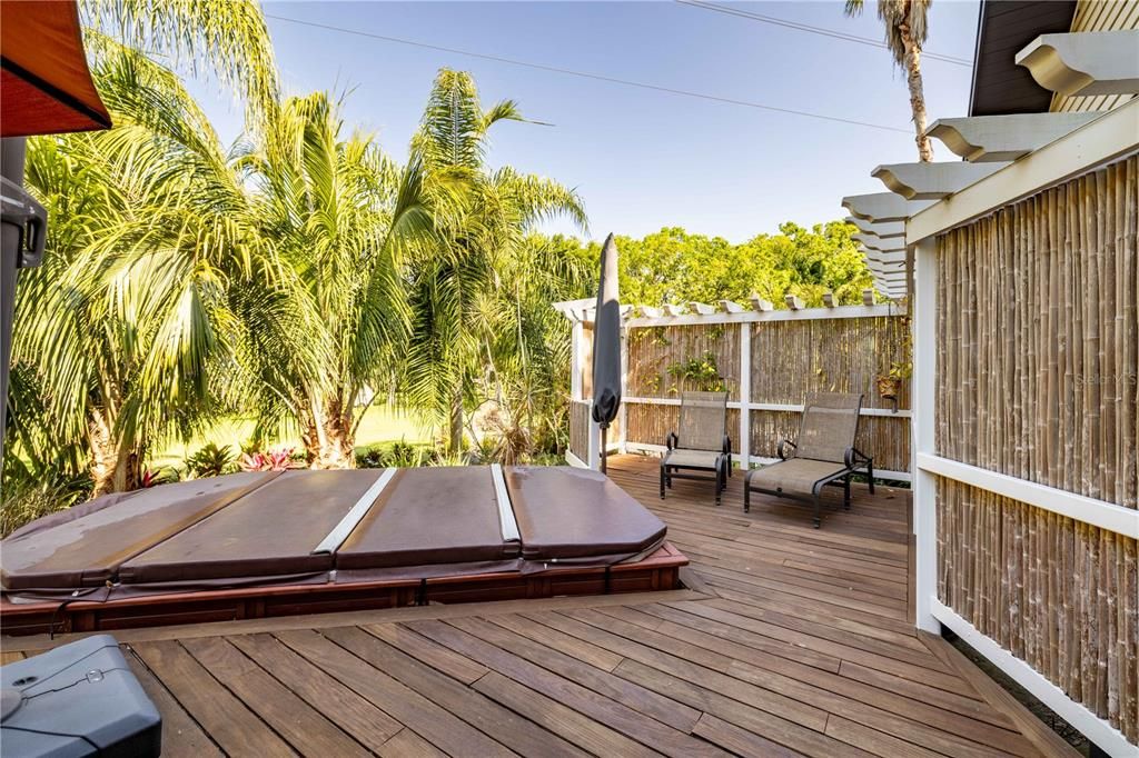 En Venta: $1,175,000 (2 camas, 2 baños, 2225 Pies cuadrados)