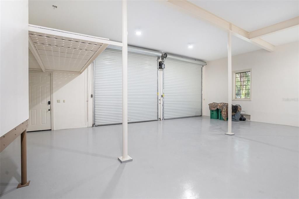 En Venta: $1,175,000 (2 camas, 2 baños, 2225 Pies cuadrados)