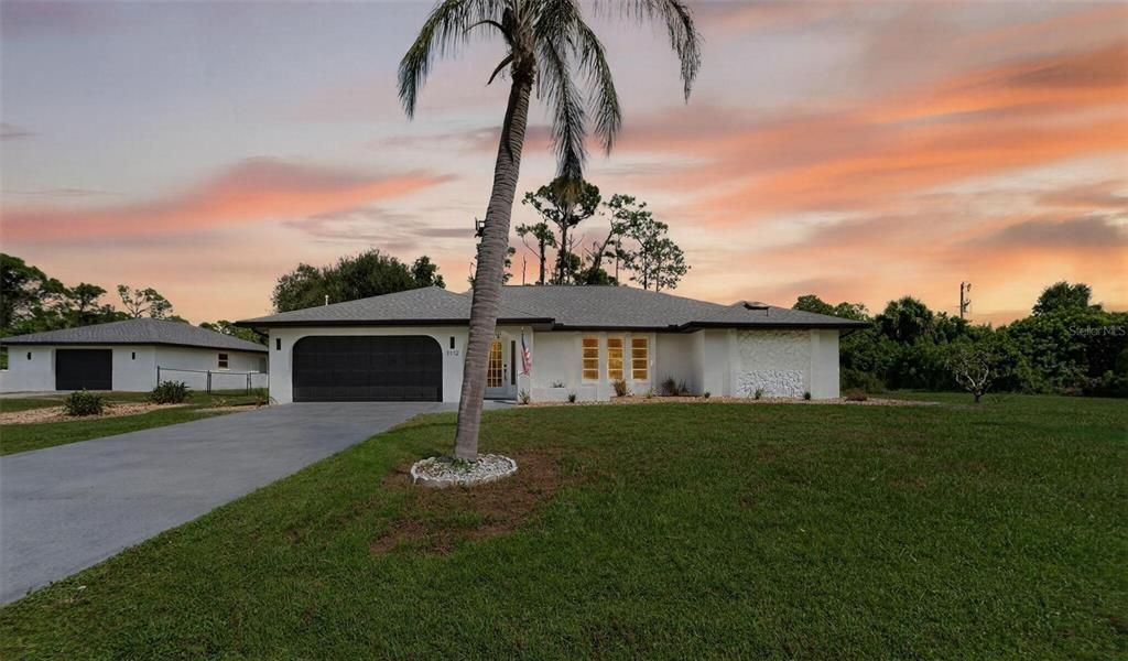 Vendido Recientemente: $469,000 (3 camas, 2 baños, 2093 Pies cuadrados)