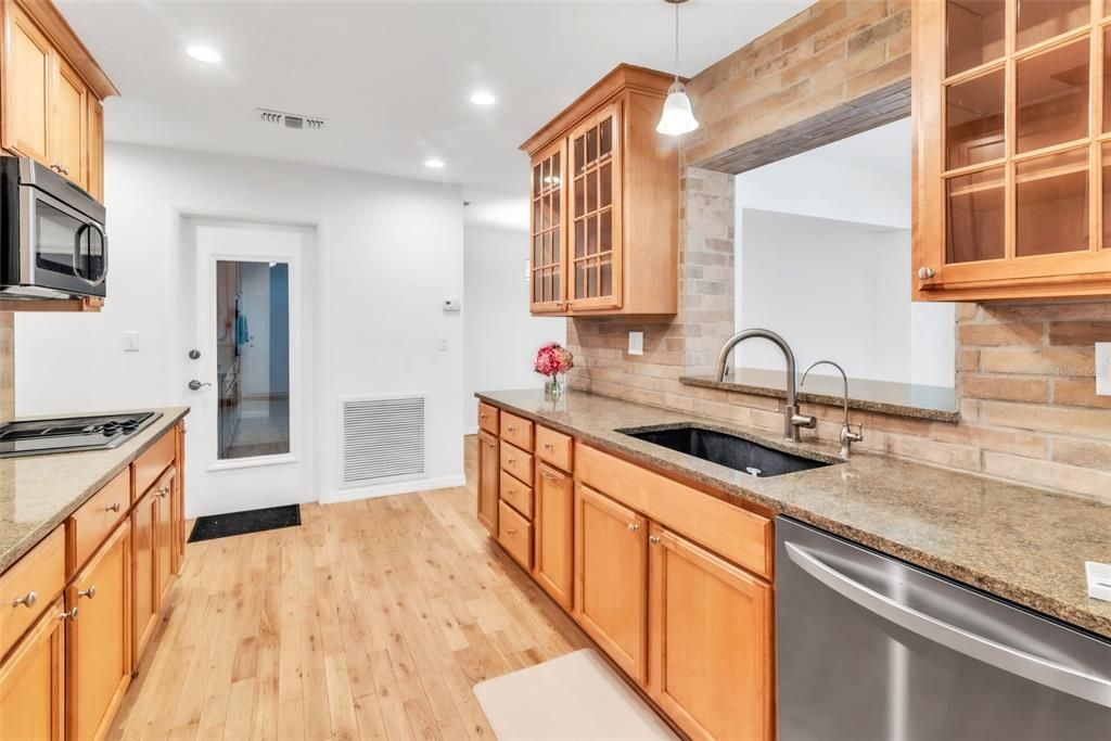 Active With Contract: $455,000 (3 beds, 2 baths, 1882 Square Feet)
