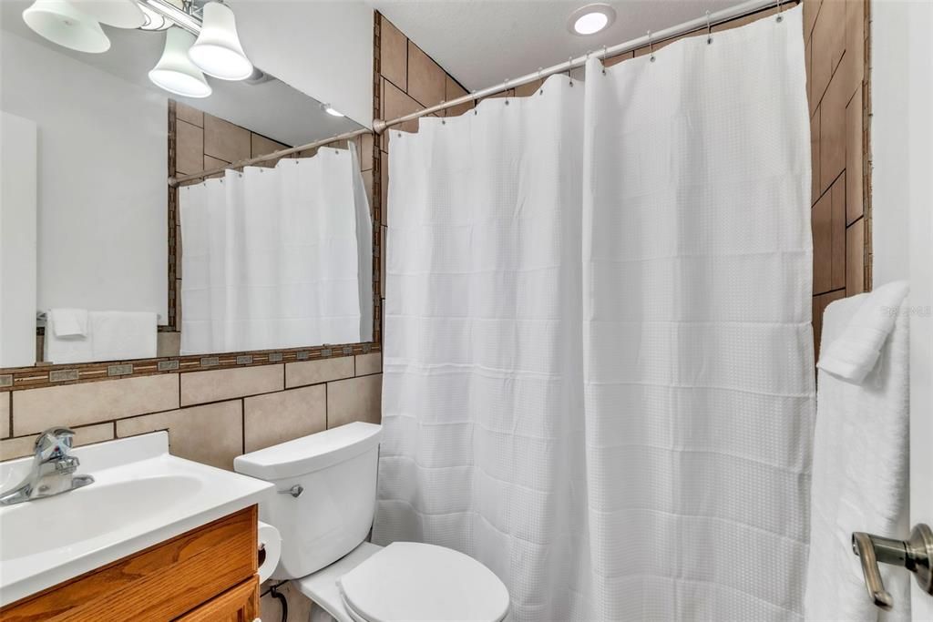 Active With Contract: $455,000 (3 beds, 2 baths, 1882 Square Feet)