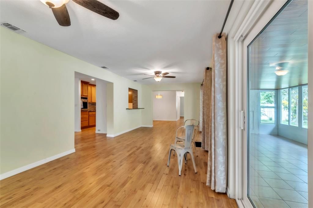 Active With Contract: $455,000 (3 beds, 2 baths, 1882 Square Feet)