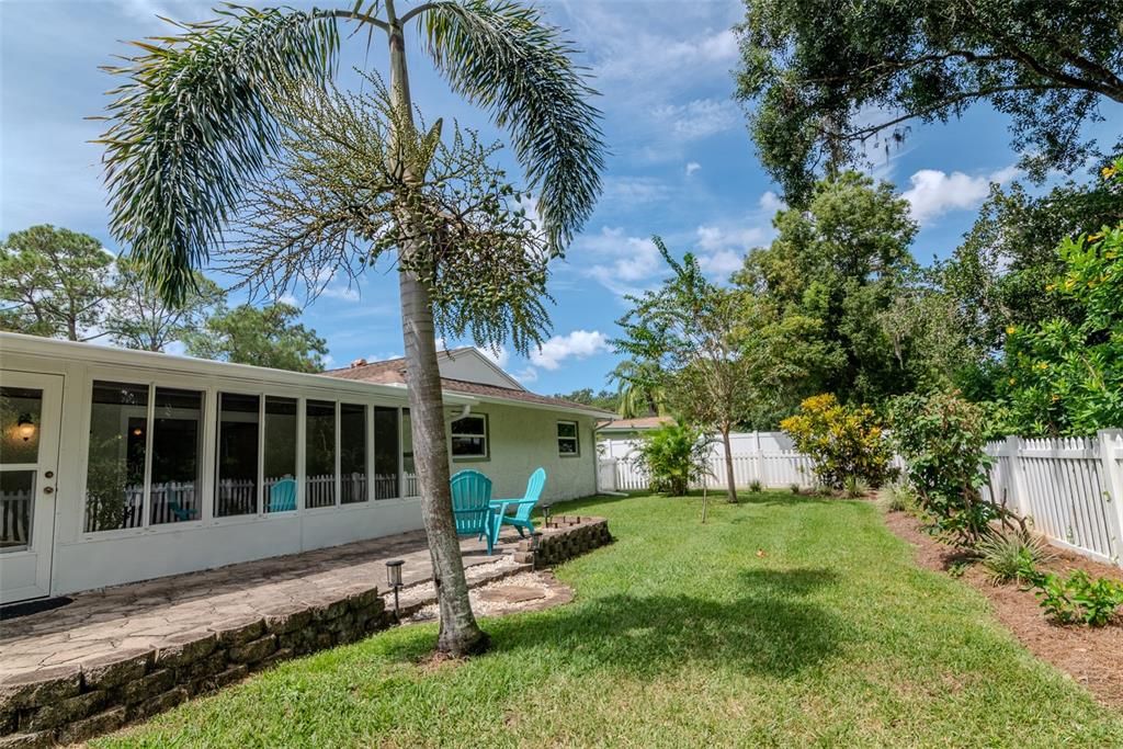 Active With Contract: $455,000 (3 beds, 2 baths, 1882 Square Feet)