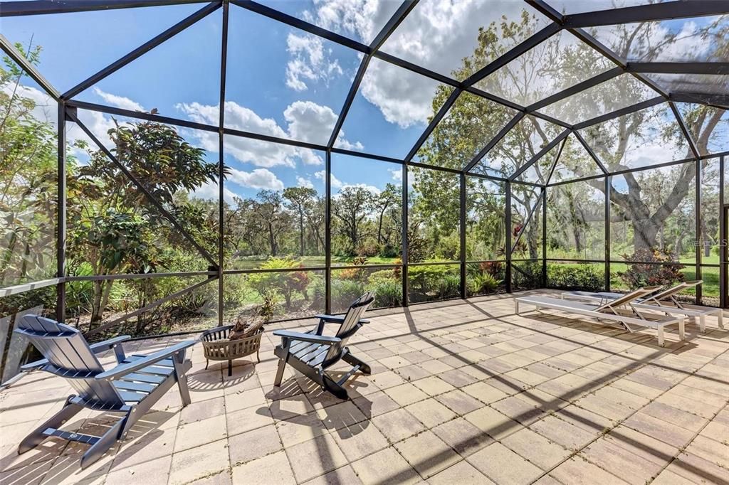 На продажу: $430,000 (3 спален, 2 ванн, 1947 Квадратных фут)