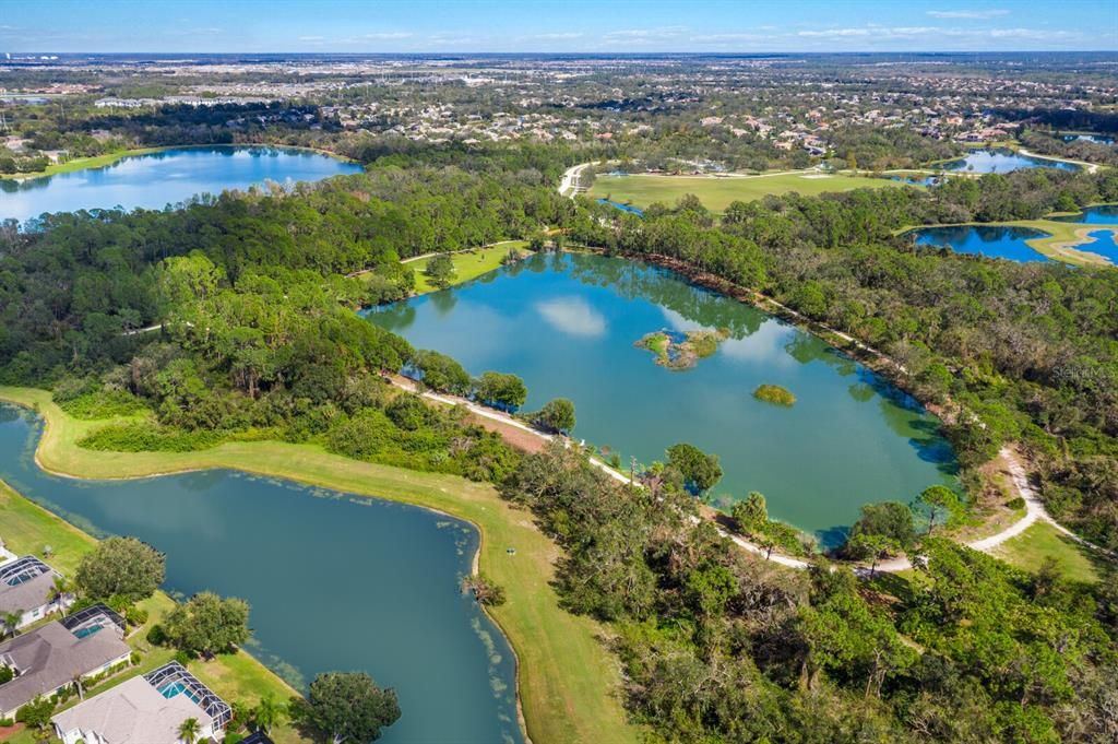 На продажу: $430,000 (3 спален, 2 ванн, 1947 Квадратных фут)