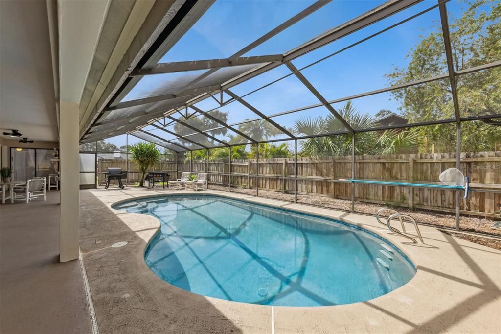 待售: $583,000 (4 贝兹, 2 浴室, 2559 平方英尺)