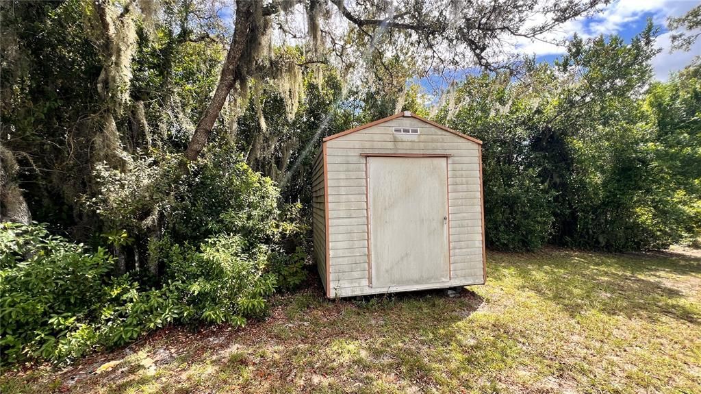 待售: $250,000 (2 贝兹, 2 浴室, 1105 平方英尺)