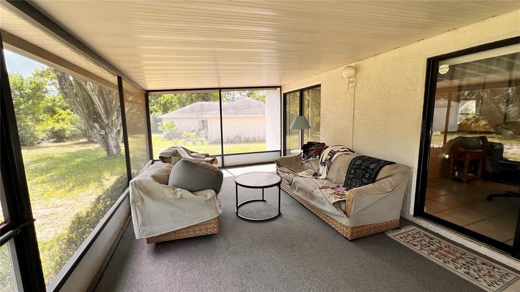 待售: $250,000 (2 贝兹, 2 浴室, 1105 平方英尺)