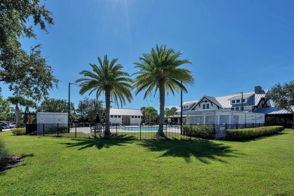 For Sale: $759,999 (4 beds, 3 baths, 3316 Square Feet)