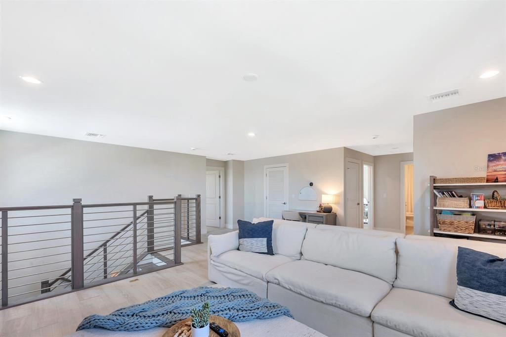 For Sale: $759,999 (4 beds, 3 baths, 3316 Square Feet)