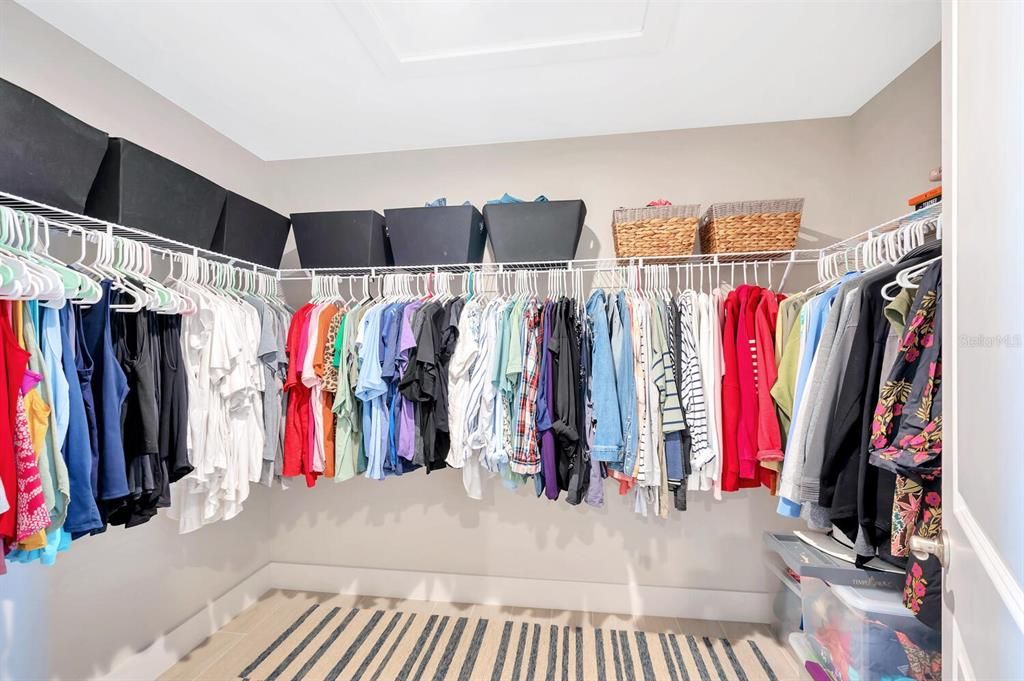 For Sale: $759,999 (4 beds, 3 baths, 3316 Square Feet)