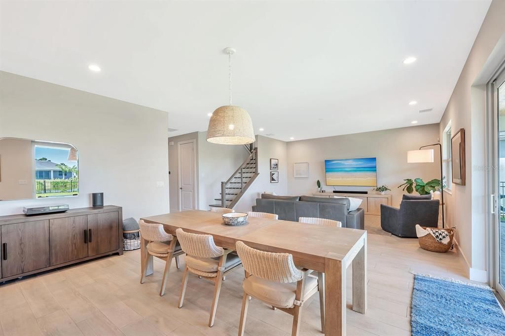 For Sale: $759,999 (4 beds, 3 baths, 3316 Square Feet)