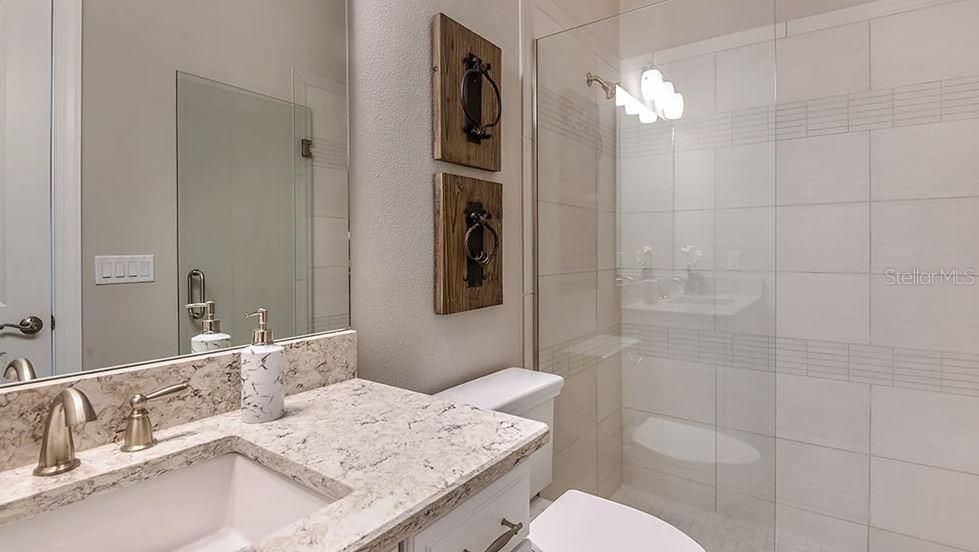 En Venta: $1,463,766 (3 camas, 3 baños, 3084 Pies cuadrados)