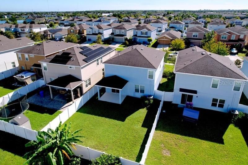 合同活跃: $350,000 (4 贝兹, 2 浴室, 2205 平方英尺)