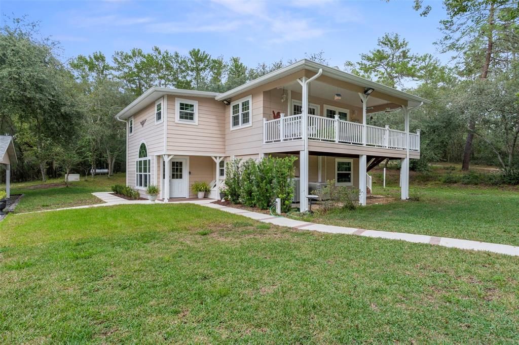 Vendido Recientemente: $489,900 (3 camas, 2 baños, 1995 Pies cuadrados)