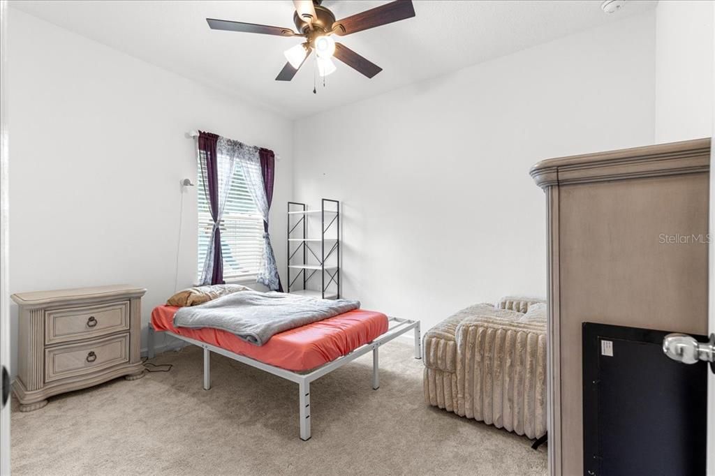 待售: $359,000 (4 贝兹, 3 浴室, 2292 平方英尺)