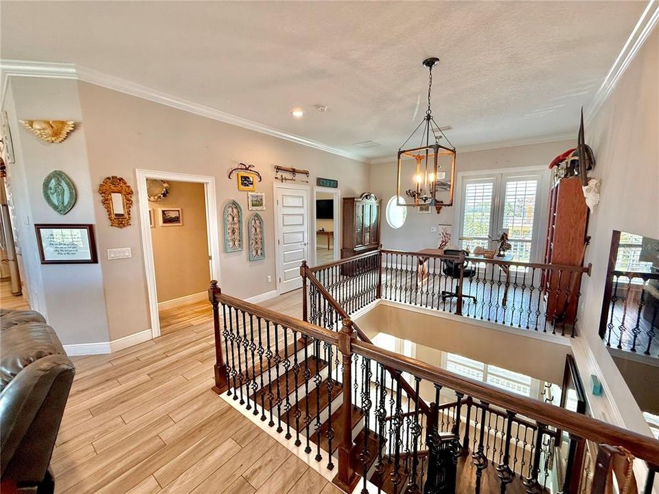 待售: $1,050,000 (3 贝兹, 2 浴室, 2985 平方英尺)