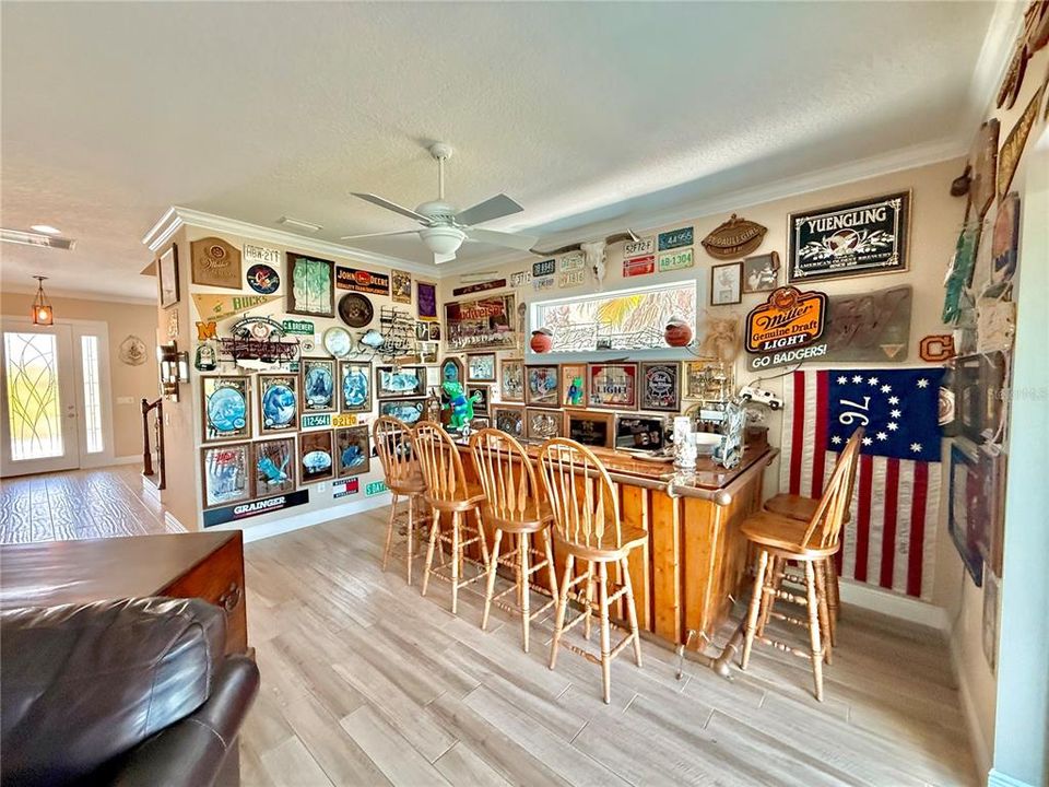 待售: $1,050,000 (3 贝兹, 2 浴室, 2985 平方英尺)