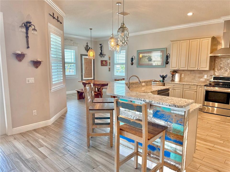 待售: $1,050,000 (3 贝兹, 2 浴室, 2985 平方英尺)