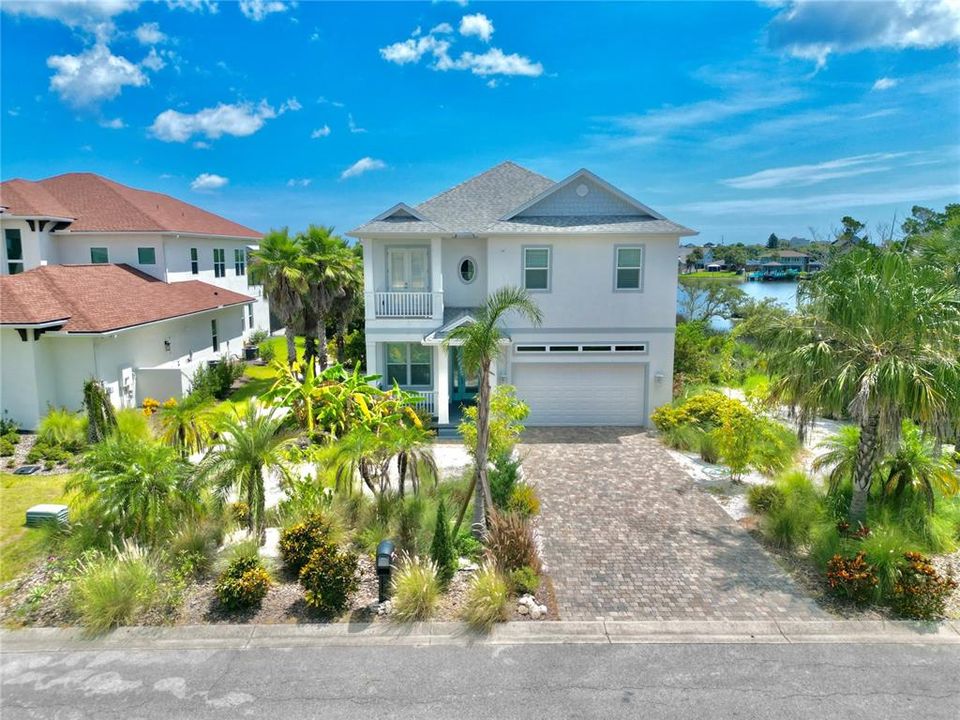 待售: $1,050,000 (3 贝兹, 2 浴室, 2985 平方英尺)