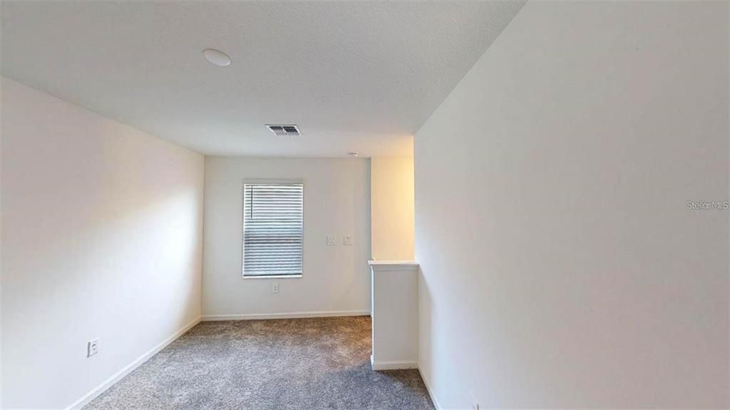 Active With Contract: $2,450 (6 beds, 3 baths, 2055 Square Feet)