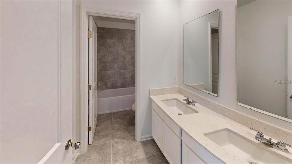 Active With Contract: $2,450 (6 beds, 3 baths, 2055 Square Feet)